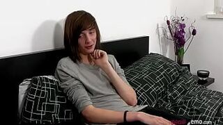 Jerking Off with Luke Shaw - porn video