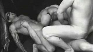 Muscle bound stud orgy - porn video