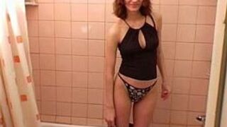Redhead pissing video - porn video