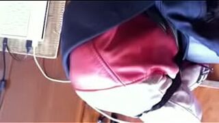 ex sucks her - porn video