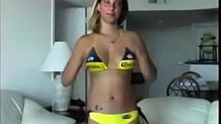 Amateur Teen Blonde Very Horny - porn video